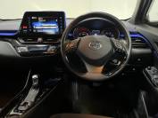 TOYOTA C-HR 2017 (66)