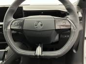 VAUXHALL GRANDLAND 2025 (74)