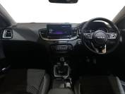 KIA XCEED 2022 (72)