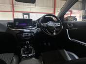 KIA XCEED 2022 (72)