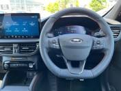 FORD KUGA 2024 (74)