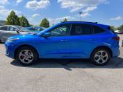 FORD KUGA 2024 (74)