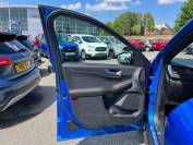 FORD KUGA 2024 (74)