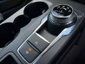 FORD KUGA 2024 (74)