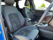 FORD KUGA 2024 (74)