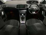 PEUGEOT 308 2018 (68)