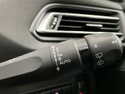PEUGEOT 308 2018 (68)