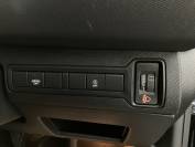 PEUGEOT 308 2018 (68)
