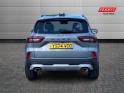 FORD KUGA 2024 (74)