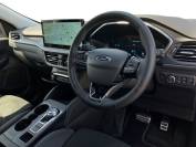 FORD KUGA 2024 (74)