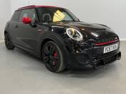 MINI HATCHBACK 2017 (67)