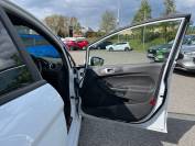 FORD FIESTA 2017 (17)