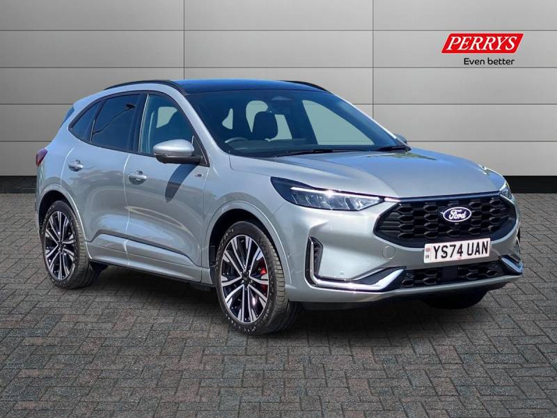 FORD KUGA 2024 (74)