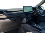 FORD KUGA 2024 (74)