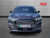 FORD MUSTANG MACH-E 2022 (22)