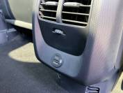 FORD MUSTANG MACH-E 2022 (22)