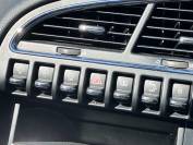 PEUGEOT 3008 2015 (65)