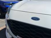 FORD KUGA 2022 (72)