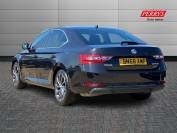 SKODA SUPERB 2018 (68)