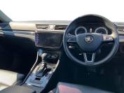 SKODA SUPERB 2018 (68)