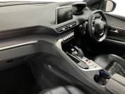 PEUGEOT 3008 2020 (70)