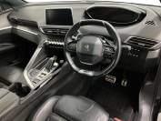 PEUGEOT 3008 2020 (70)