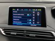 PEUGEOT 3008 2020 (70)