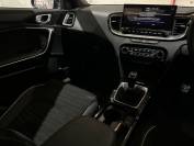 KIA XCEED 2025 (74)