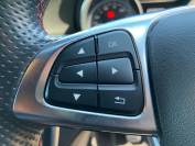 MERCEDES-BENZ A CLASS 2017 (17)
