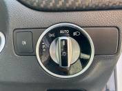 MERCEDES-BENZ A CLASS 2017 (17)