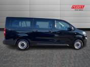 VAUXHALL VIVARO-LIFE 2023 (23)