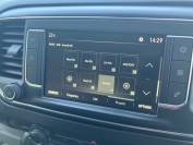 VAUXHALL VIVARO 2021 (21)