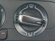VOLKSWAGEN POLO 2012 (62)