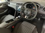 MG ZS 2023 (73)
