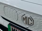 MG ZS 2023 (73)