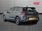 VOLKSWAGEN GOLF 2020 (20)