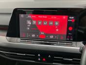 VOLKSWAGEN GOLF 2020 (20)