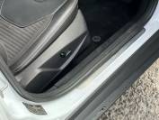 FORD FOCUS 2016 (16)