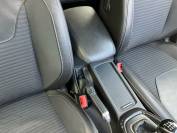 FORD FOCUS 2016 (16)