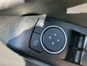 FORD FIESTA 2019 (19)