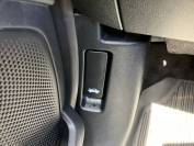 FORD FIESTA 2019 (19)