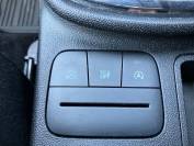 FORD FIESTA 2019 (19)