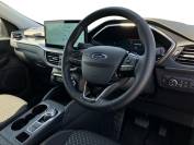 FORD KUGA 2024 (74)