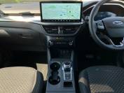FORD KUGA 2024 (74)