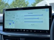 FORD KUGA 2024 (74)