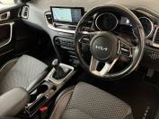 KIA XCEED 2022 (22)