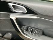 KIA XCEED 2022 (22)