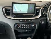KIA XCEED 2022 (22)