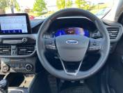 FORD KUGA 2022 (22)
