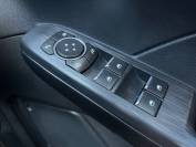 FORD KUGA 2022 (22)